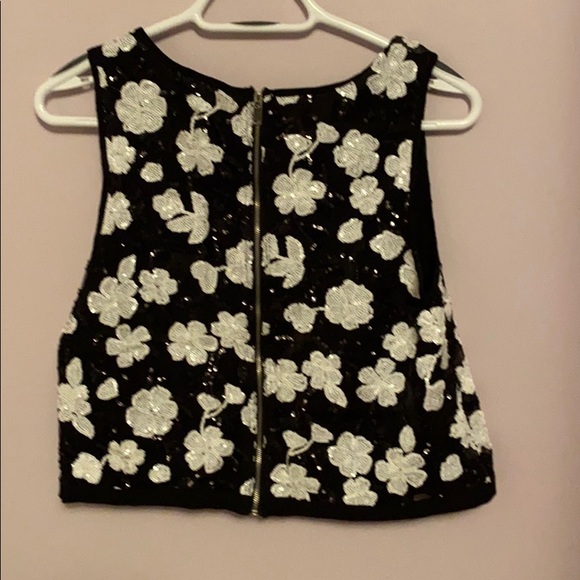 Forever 21 Sequin Top Size M - Picture 2 of 3